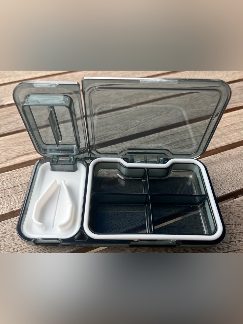 Pill Cutter/Storage - Picture 2 of 6